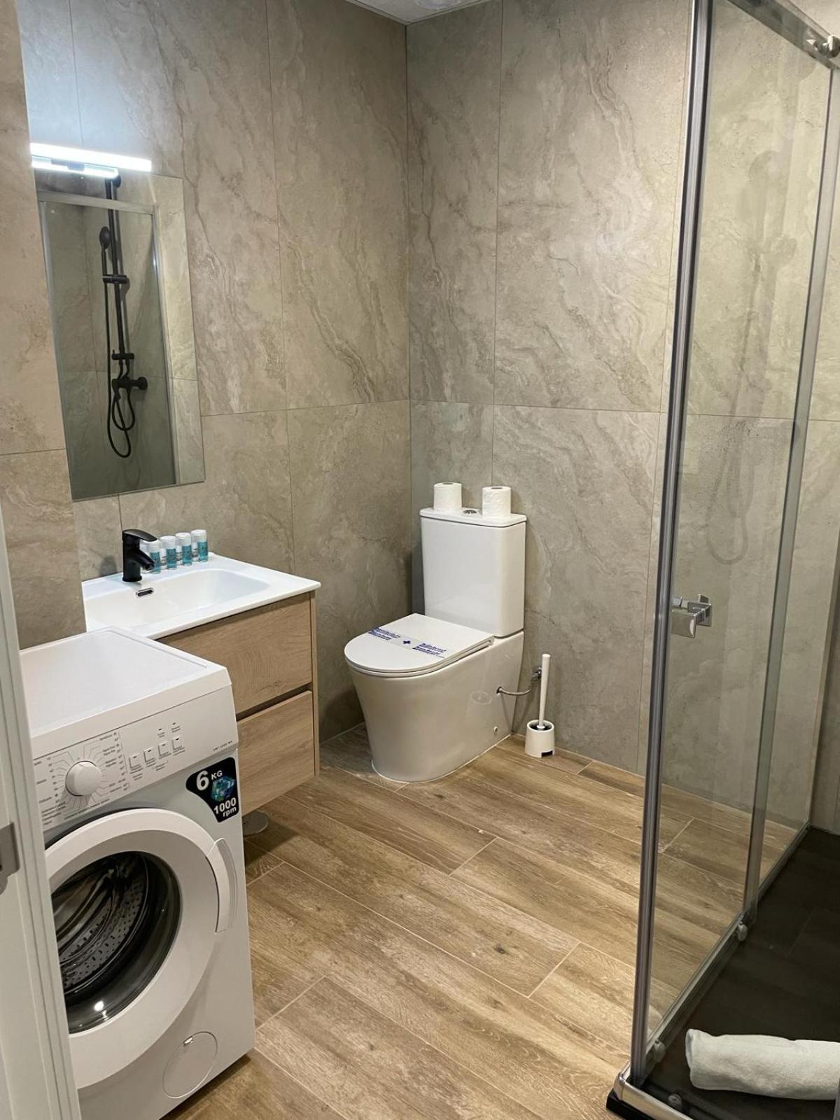 Exyca Metropolitano Lägenhet Madrid Exteriör bild
